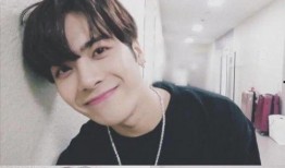 肖战圈内爆料王嘉尔,揭秘明星不为人知的一面